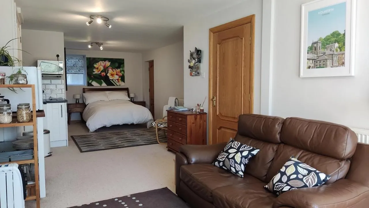 Wood Bank Studio Apartment Holmfirth 0*,  United Kingdom